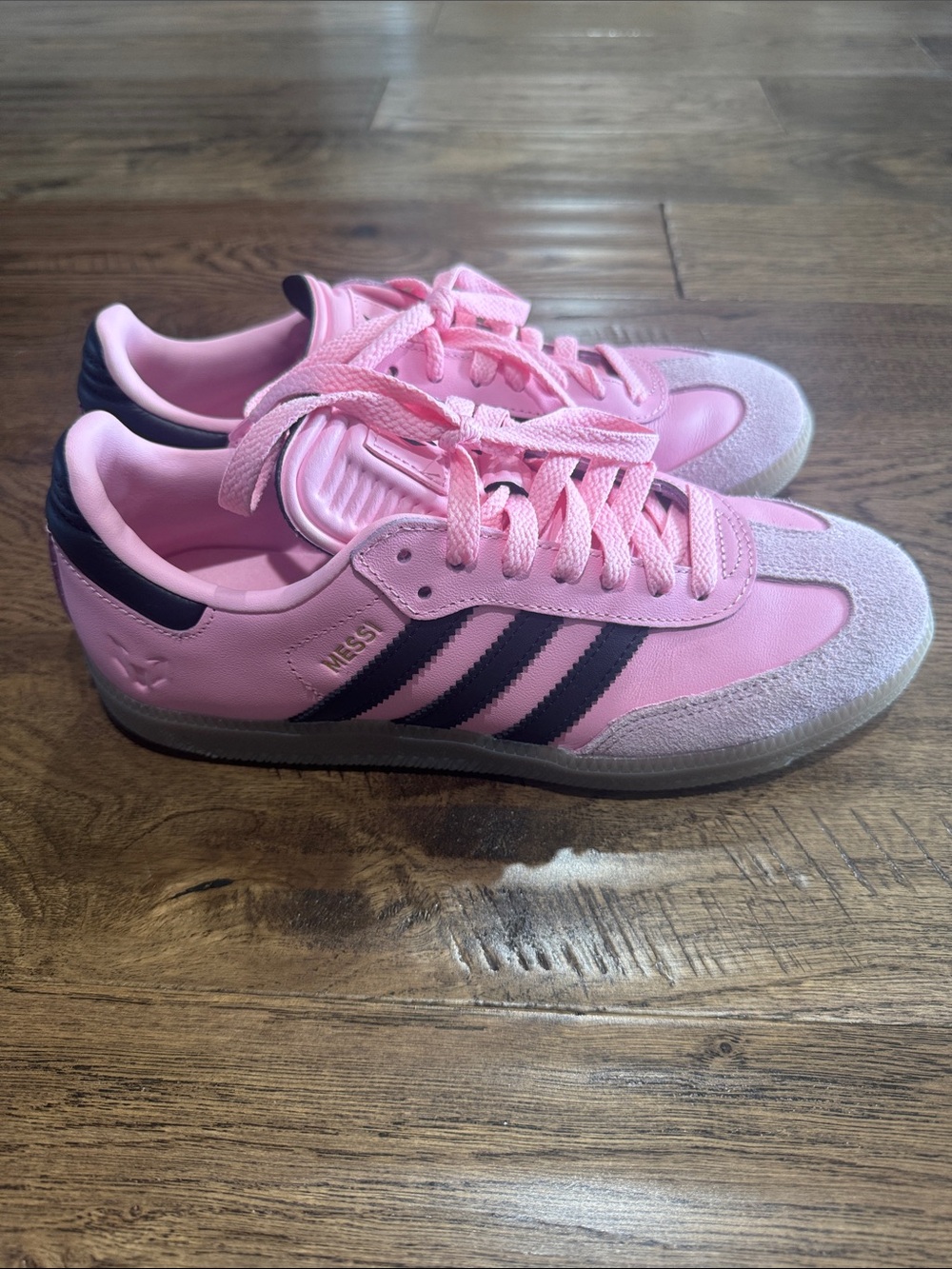 NWOT Adidas Messi Pink Samba OG Sneakers with Black Stripes Sz 6 - Picture 3 of 6